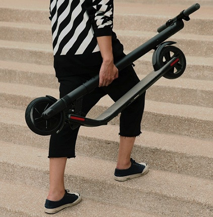 Электросамокат Ninebot by Segway Kickscooter ES1