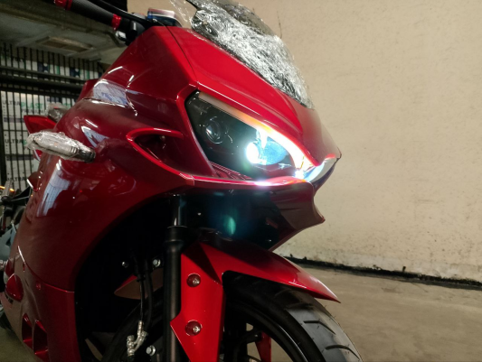 Электромотоцикл Ducati panigale