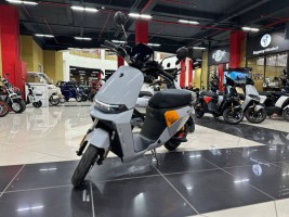 Электроскутер Ninebot F2z110 Max серебристый