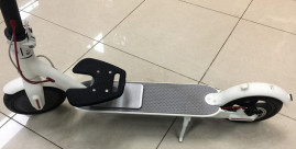 Подставка для ребенка на электросамокат