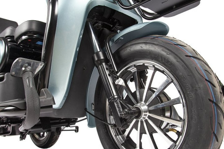 Электротрицикл Rutrike Патрон, черный